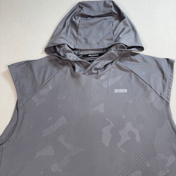 Nike Element Sleeveless Hoodie‎ Men's M Gray Stretch Swoosh Just Do It Running - Picture 4 of 16